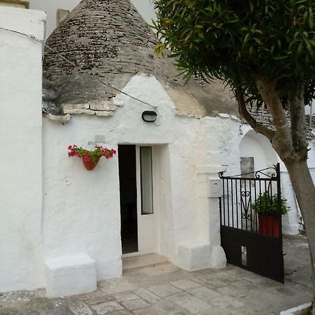 Casa Vacanza Trullo Lamaddalena Apartment Locorotondo Exterior photo